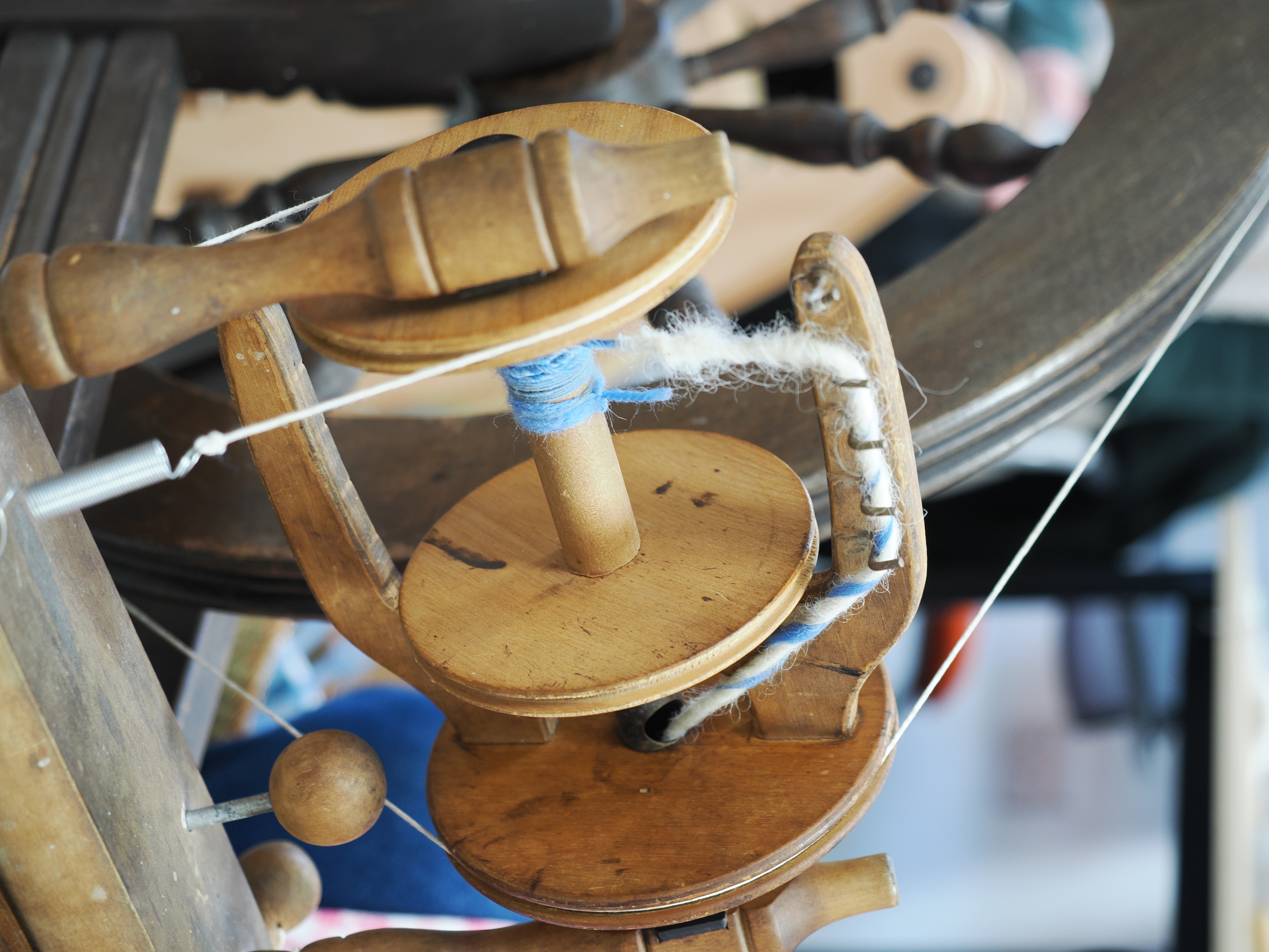 Spinning wheel